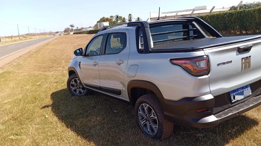 Fiat Strada Volcano 1.3 Flex 8V CD 2022 - Foto 5