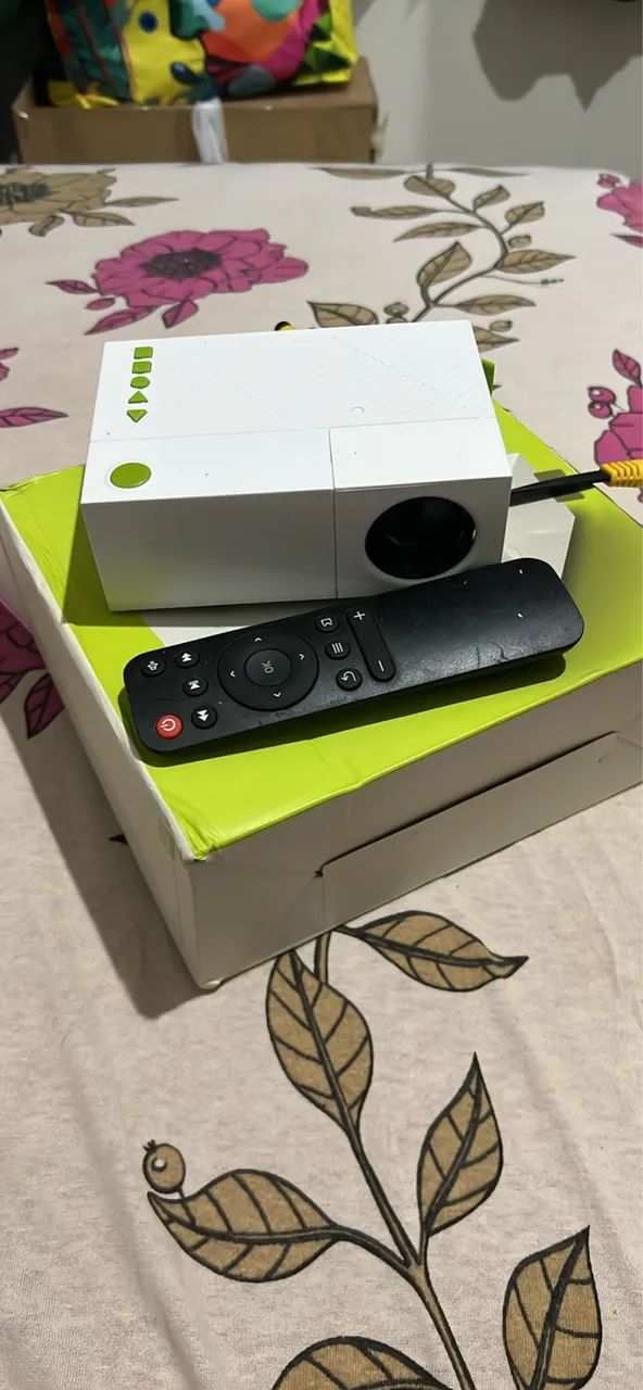 Mini projetor novo - Foto 4