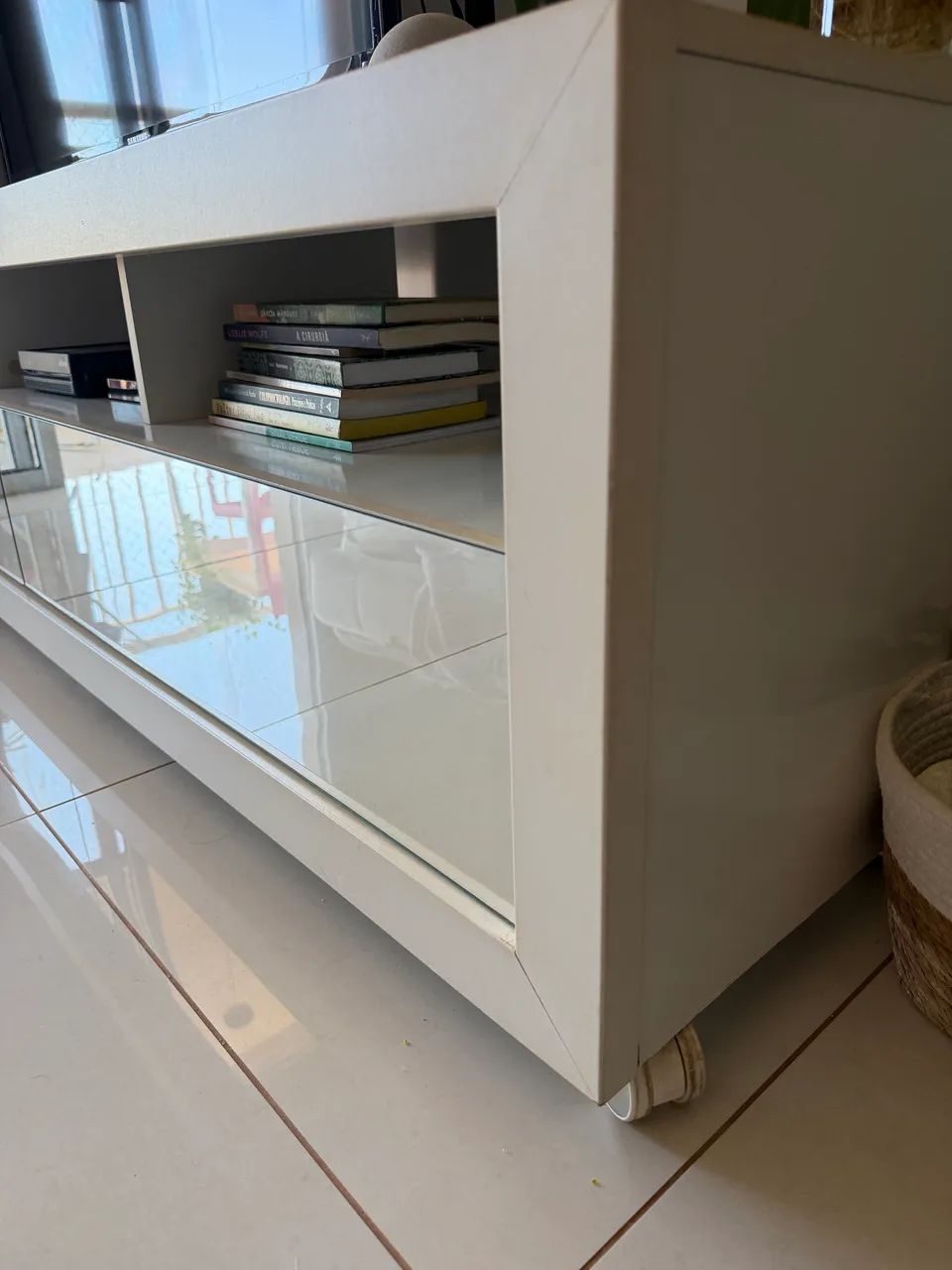Rack espelhado Tokstok