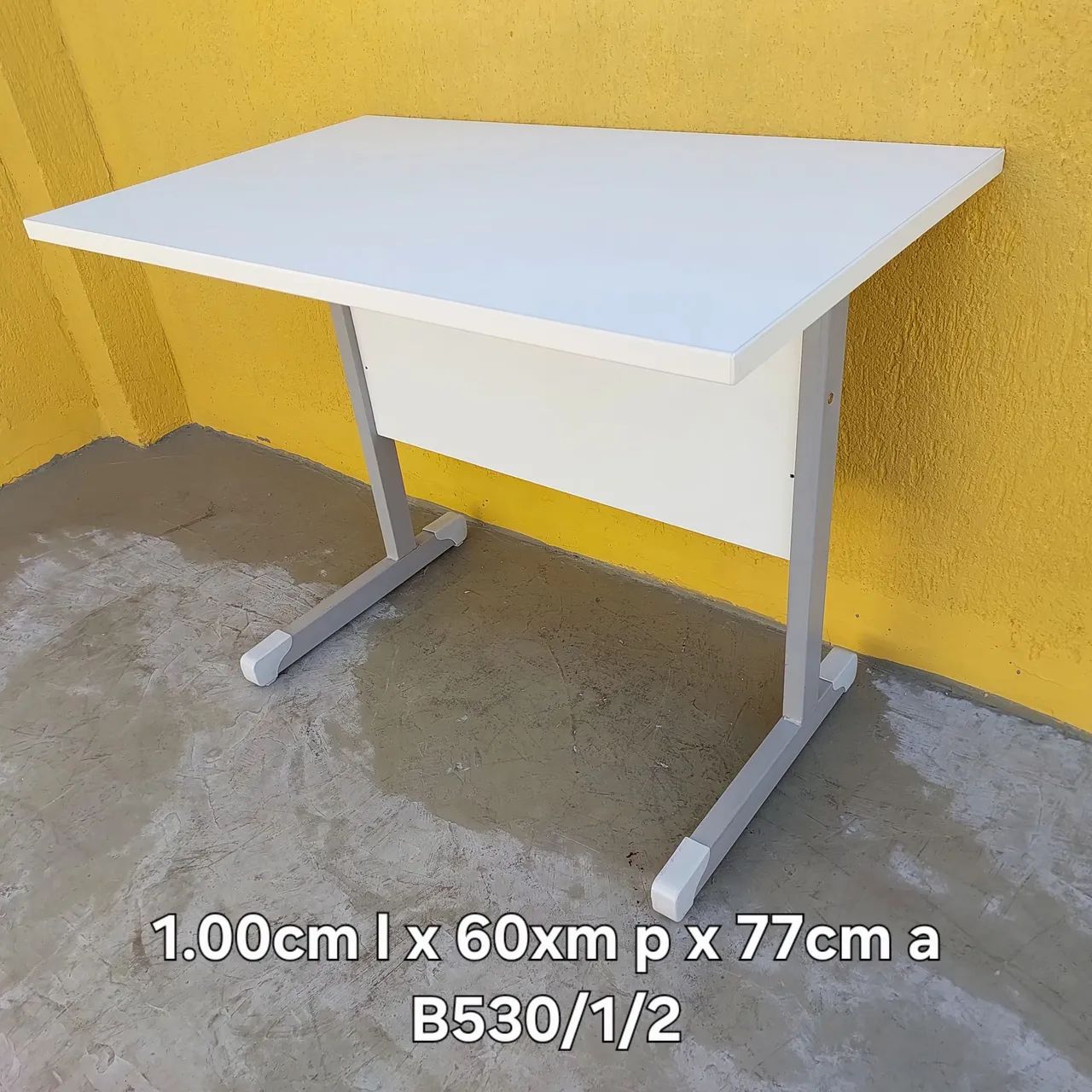 Mesa escritório branca 1.00x60cm - Foto 2