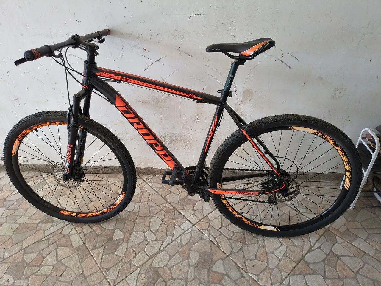 Bicicleta Aro 29 em ótimo estado. - Foto 2