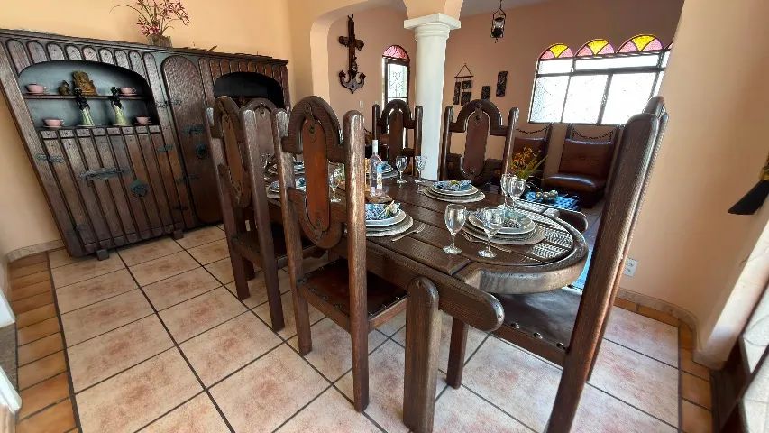 SALA COMPLETA EM MOGNO MACIÇO - ESTAR + JANTAR + BAR - EMBU DAS ARTES - Foto 2