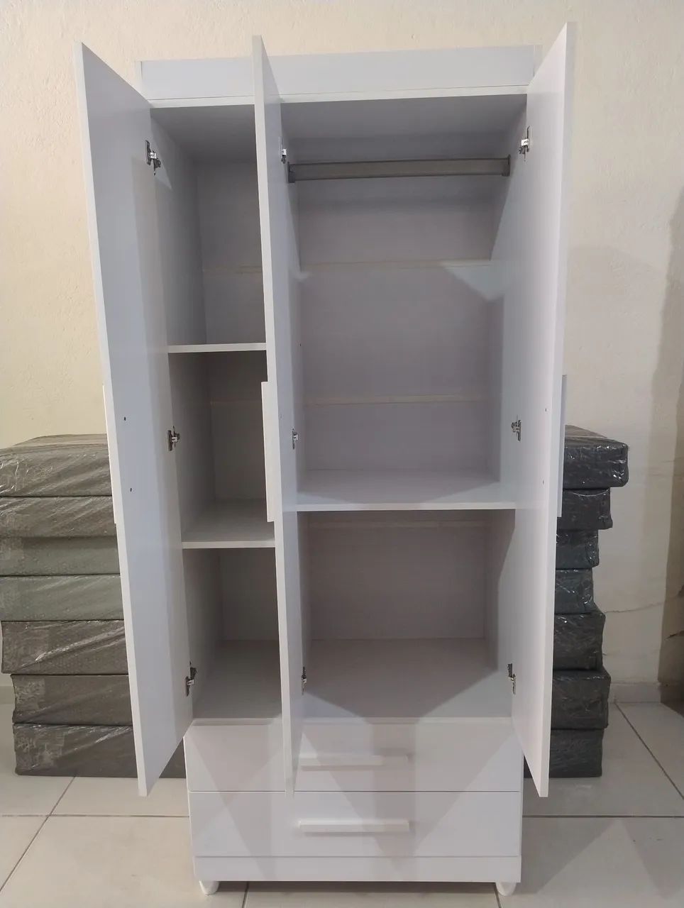 GUARDA ROUPA , SOLTEIRO  - Foto 2