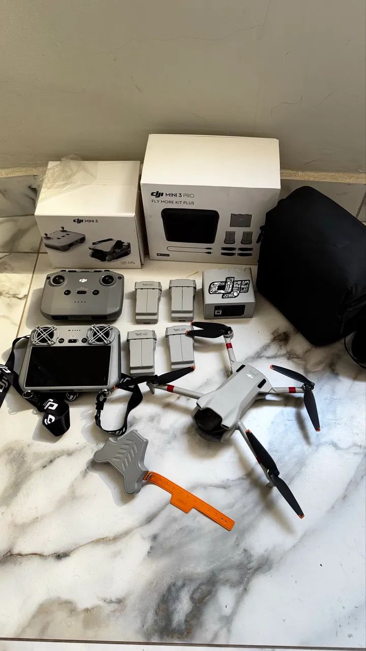 Drone Dji mini 3 combo fly more 
