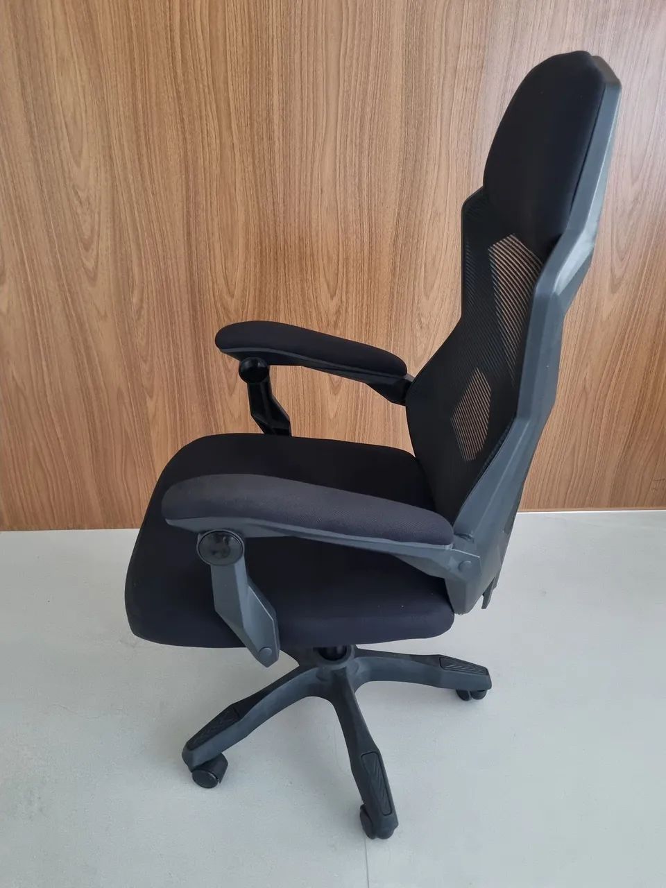 Cadeira ergonômica - Foto 2