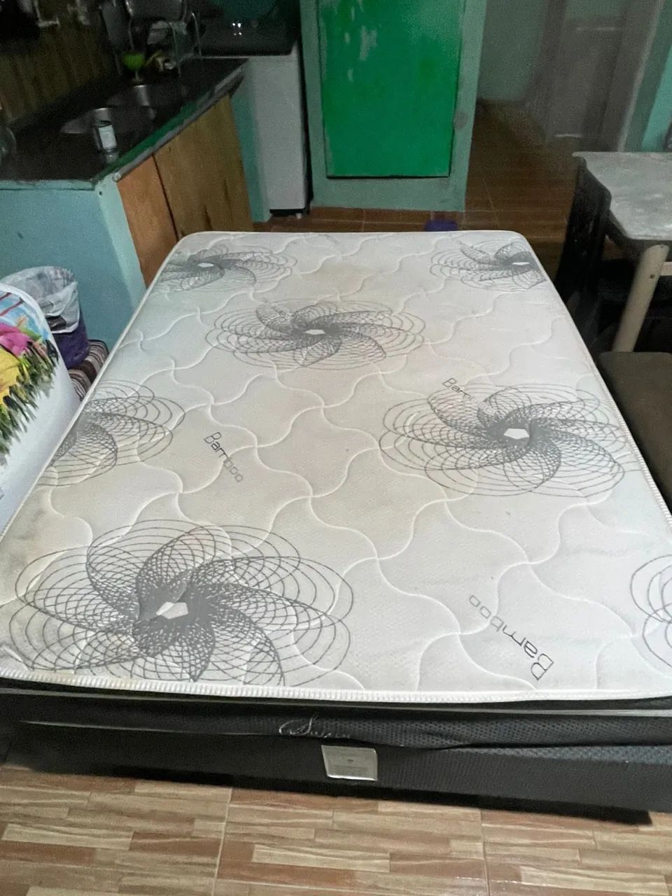 Cama box 