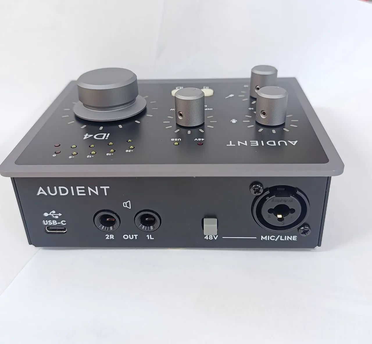 Interface de Áudio Audient iD4 MKII - Foto 2