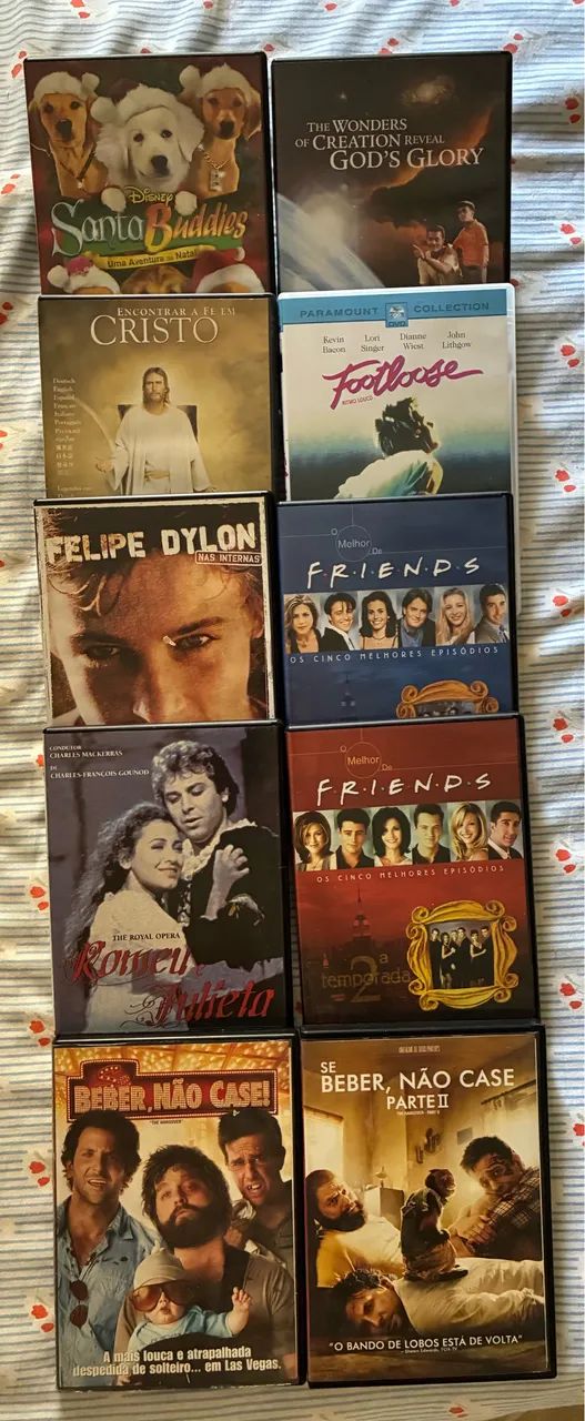 DVDs originais títulos diversos.
