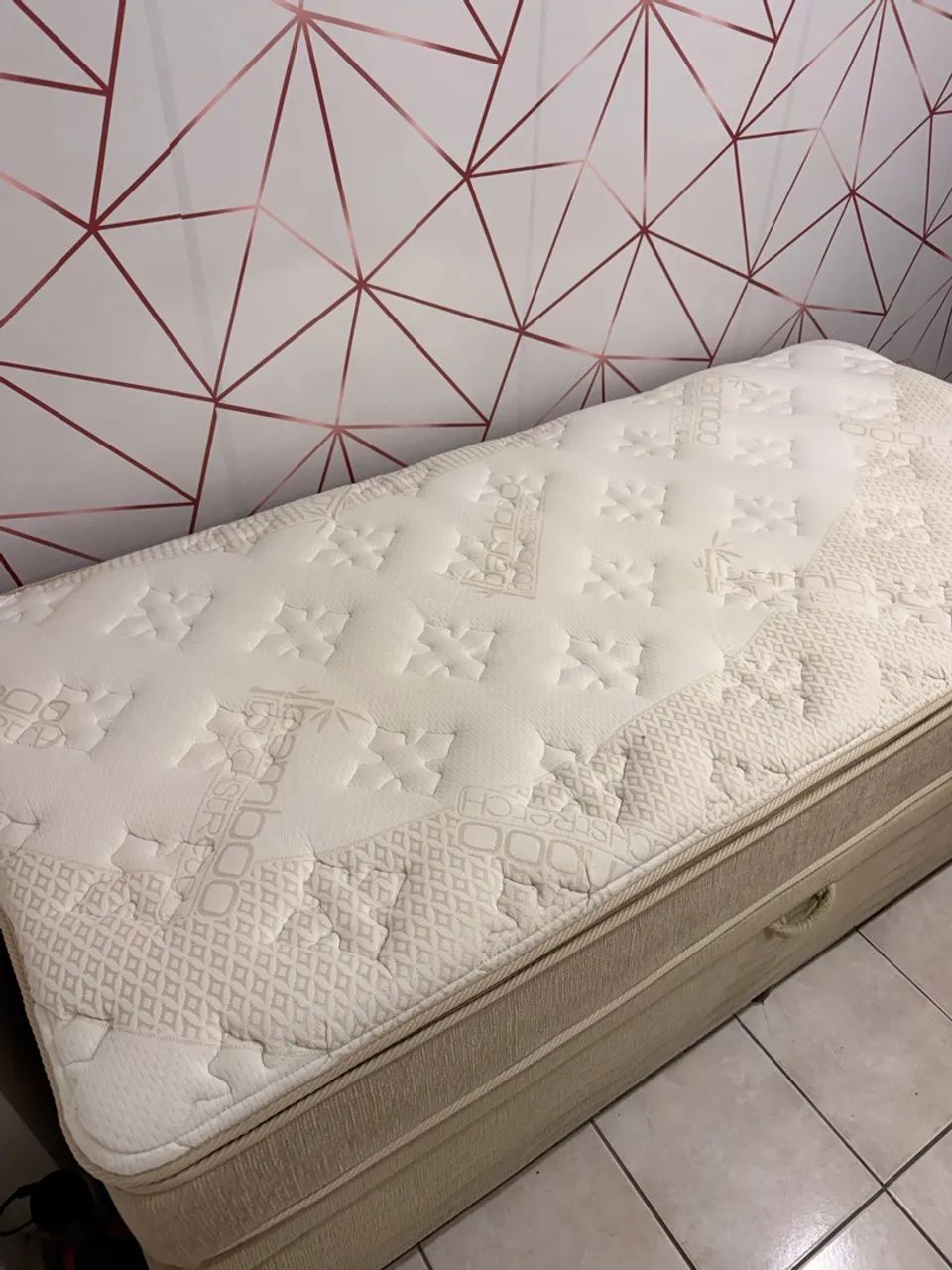 Cama de solteiro com baú  - Foto 2