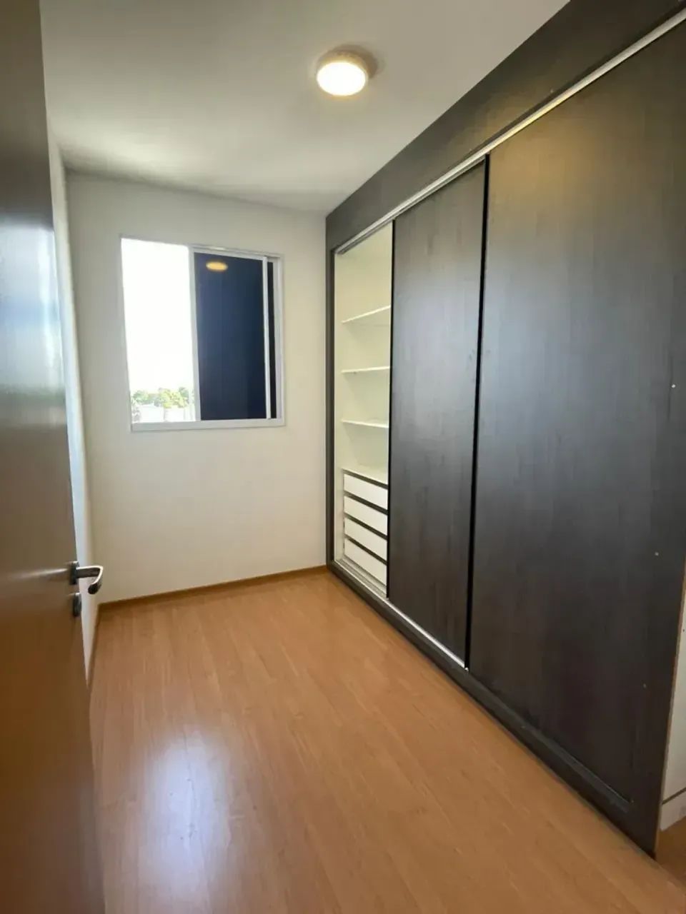 2 QUARTOS PORTEIRA FECHADA TORRES DE TRINDADE - Foto 3
