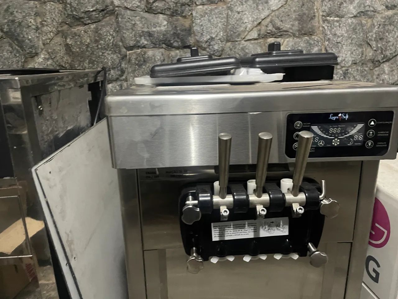 vendo maquina de sorvete da logrosoft  - Foto 3