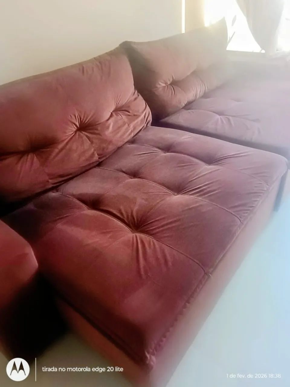 Sofá grande chama whats 49 9  *