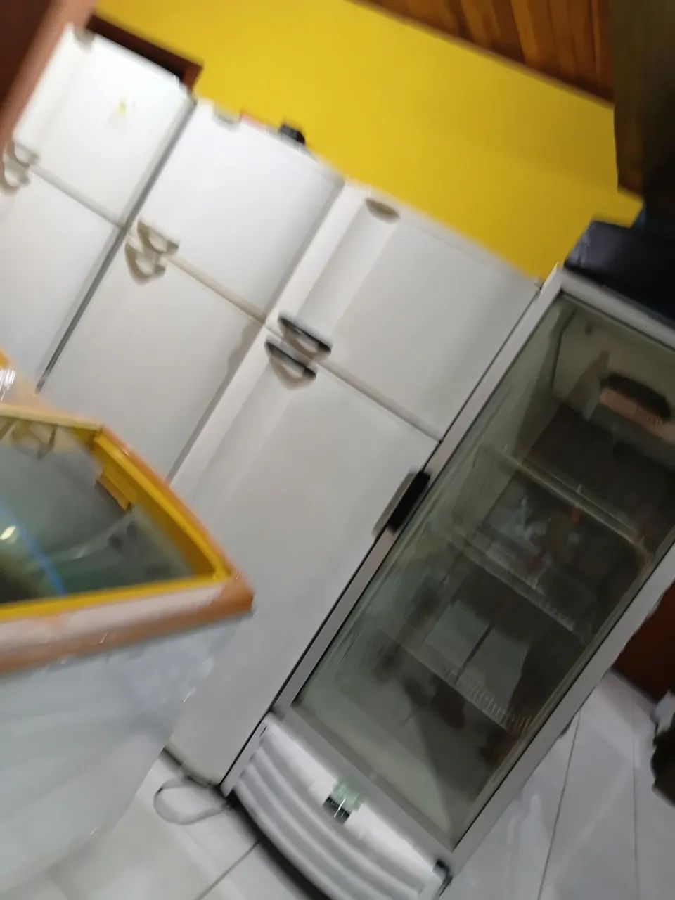 Geladeiras e frezzers funcionando perfeitamente 