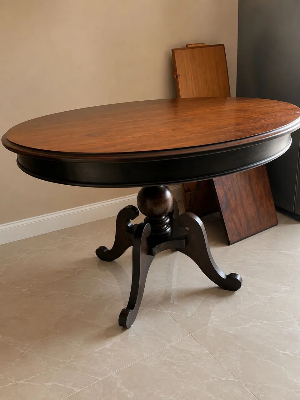 Mesa antiga extensível 