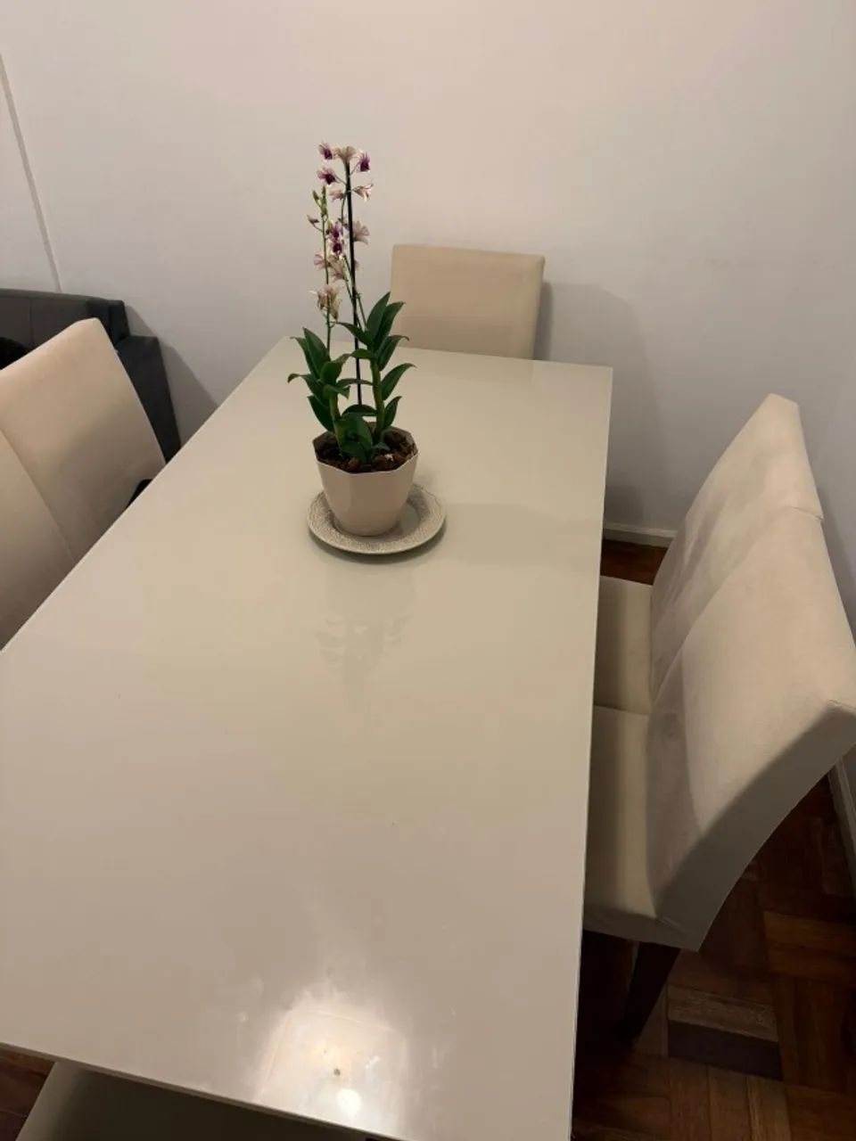 Mesa de jantar de 6 lugares com cadeiras - Foto 2