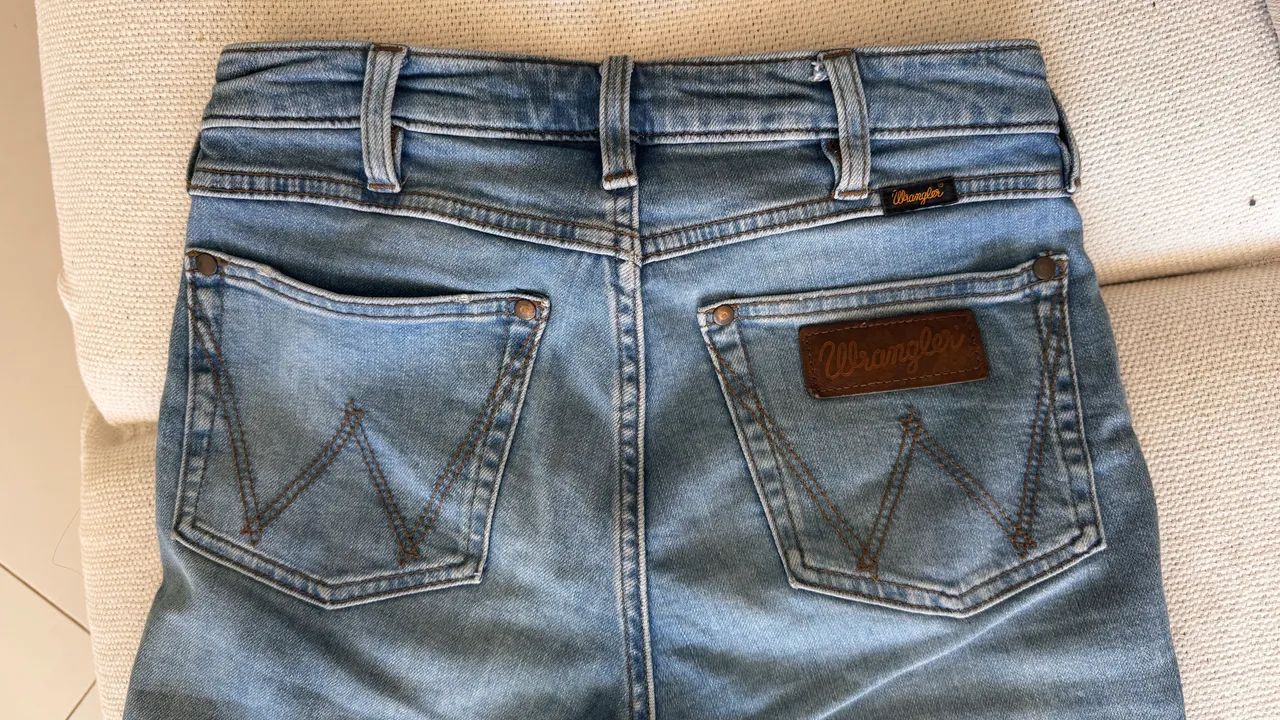 Calça Wrangler Original Flare - Tam 36 - Semi Nova - Foto 2