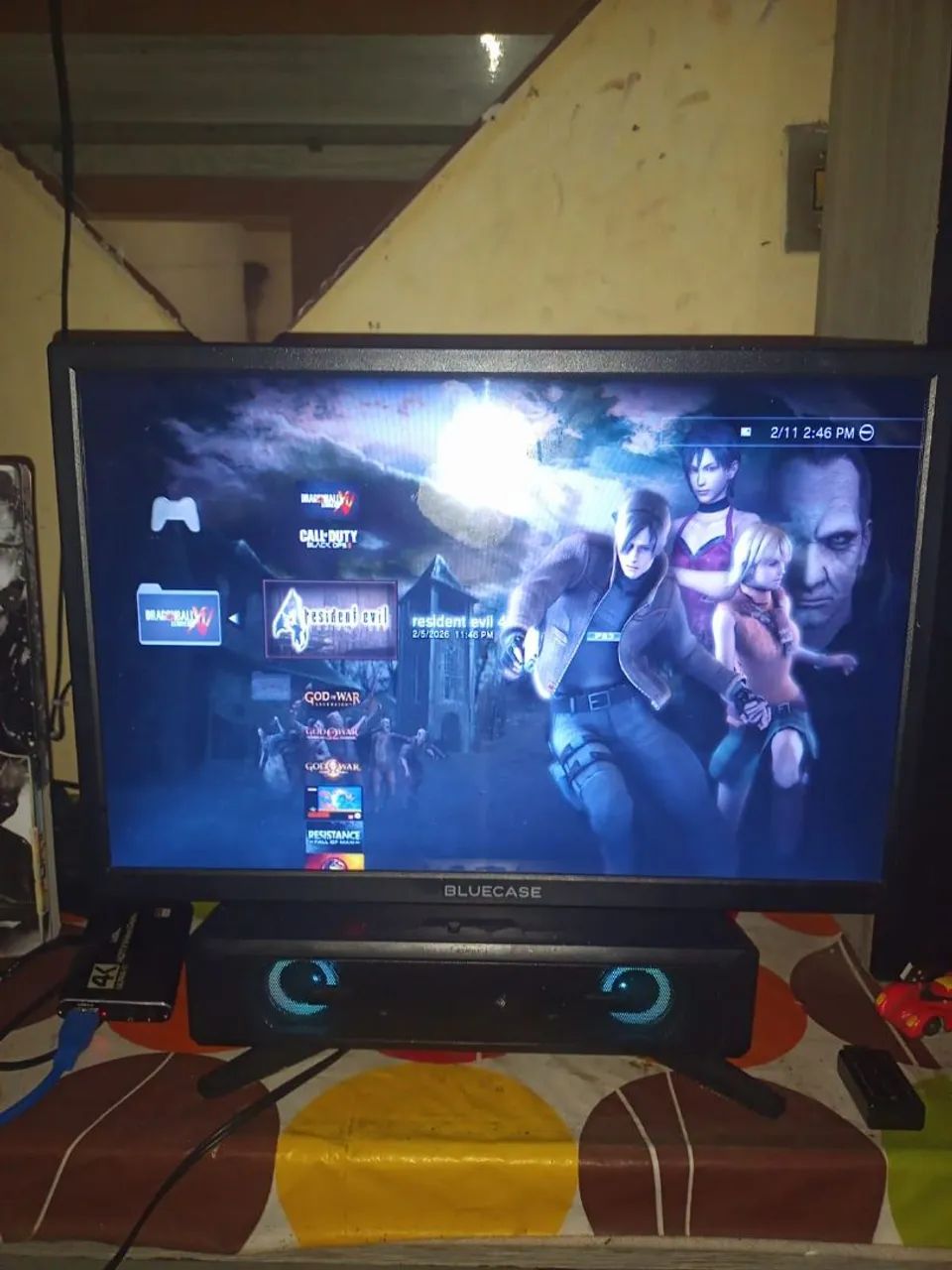 VENDO , MONITOR DE 19 POLEGADAS + CAIXINHA DE SOM