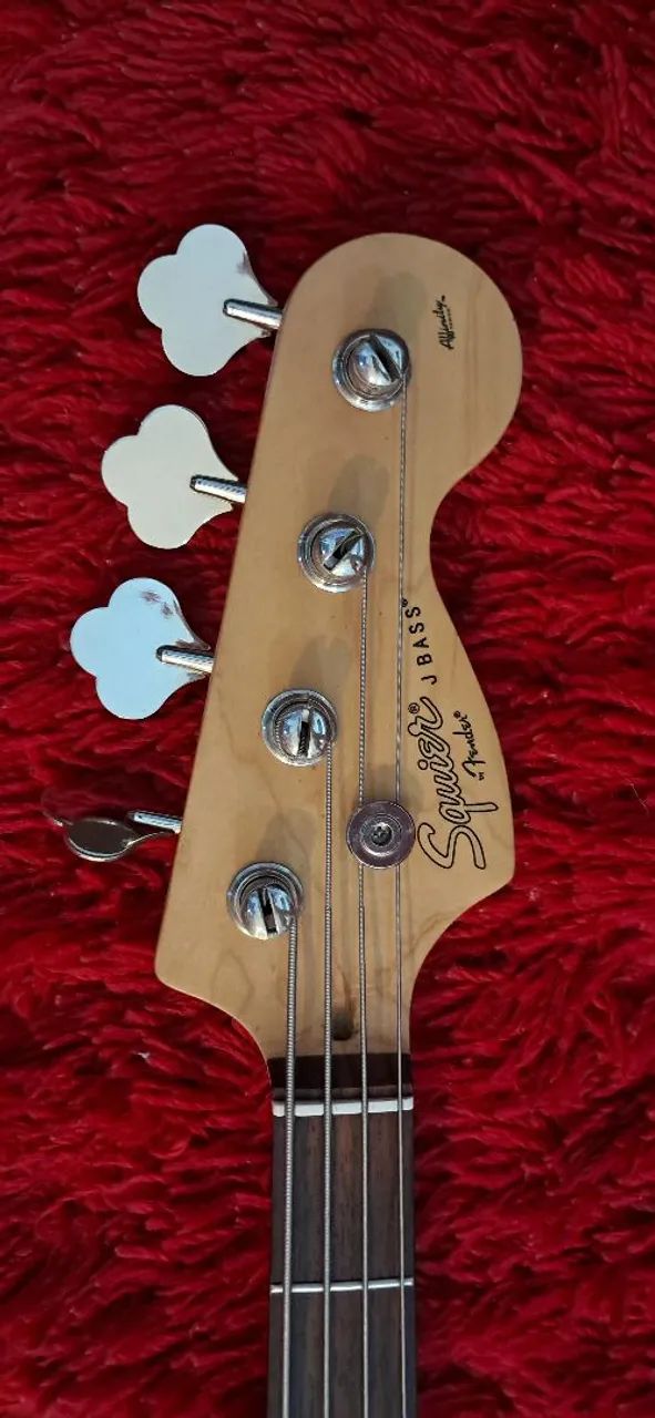 BAIXO FENDER -  JAZZ BASS - 4C - BLINDADO E REGULADO - Foto 4