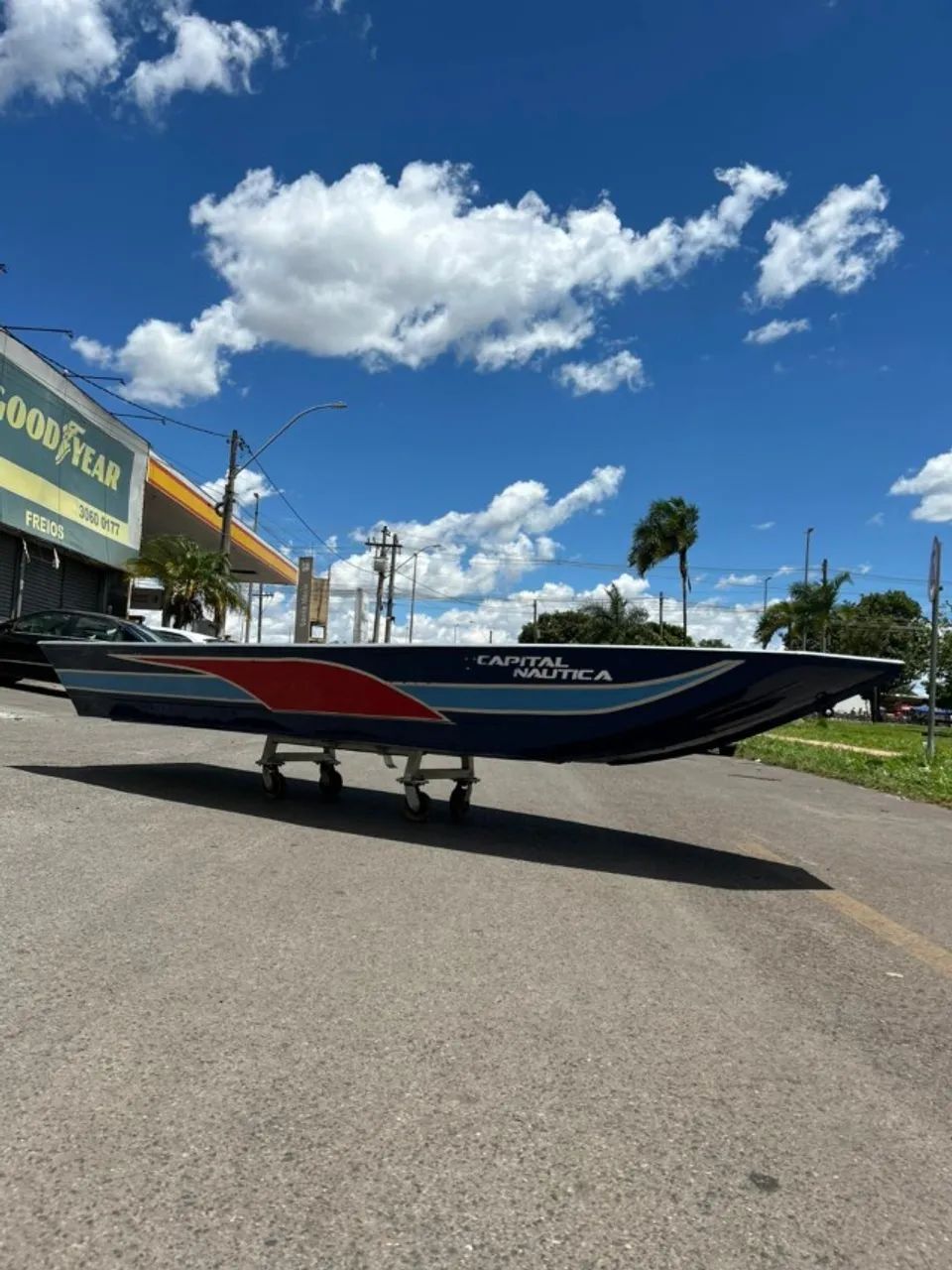 Canoa Soldada Estrutura Bem Planejada com Ótima Estabilidade - A partir de 7.990,00