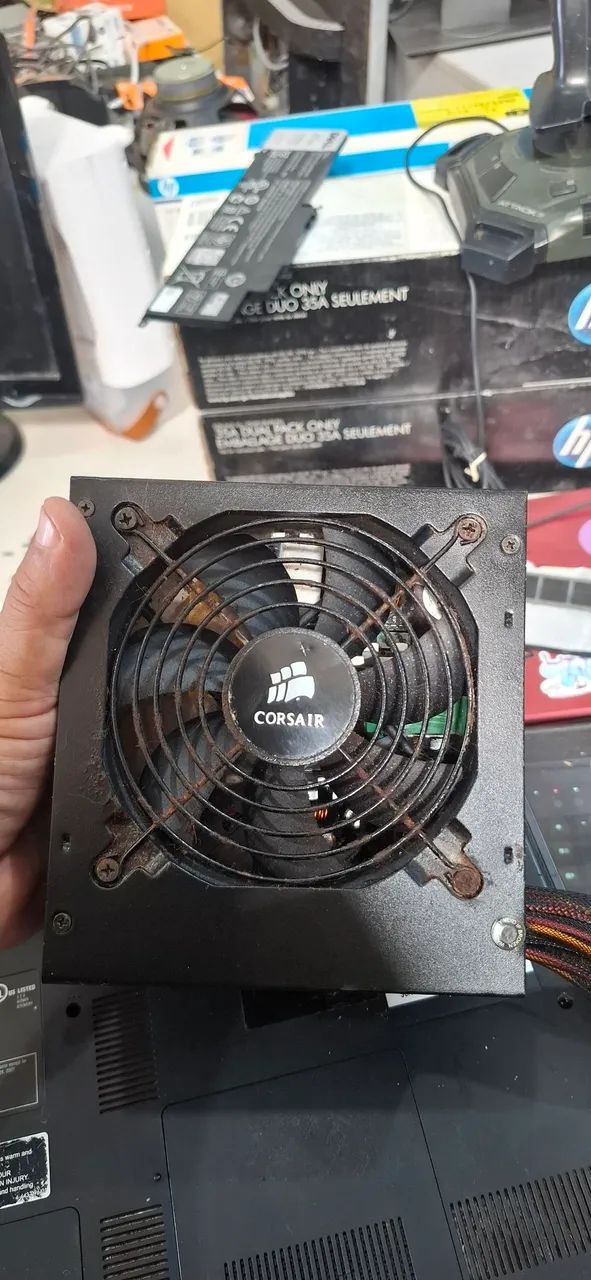 Fonte Gamer para PC Corsair CX600  - Foto 2