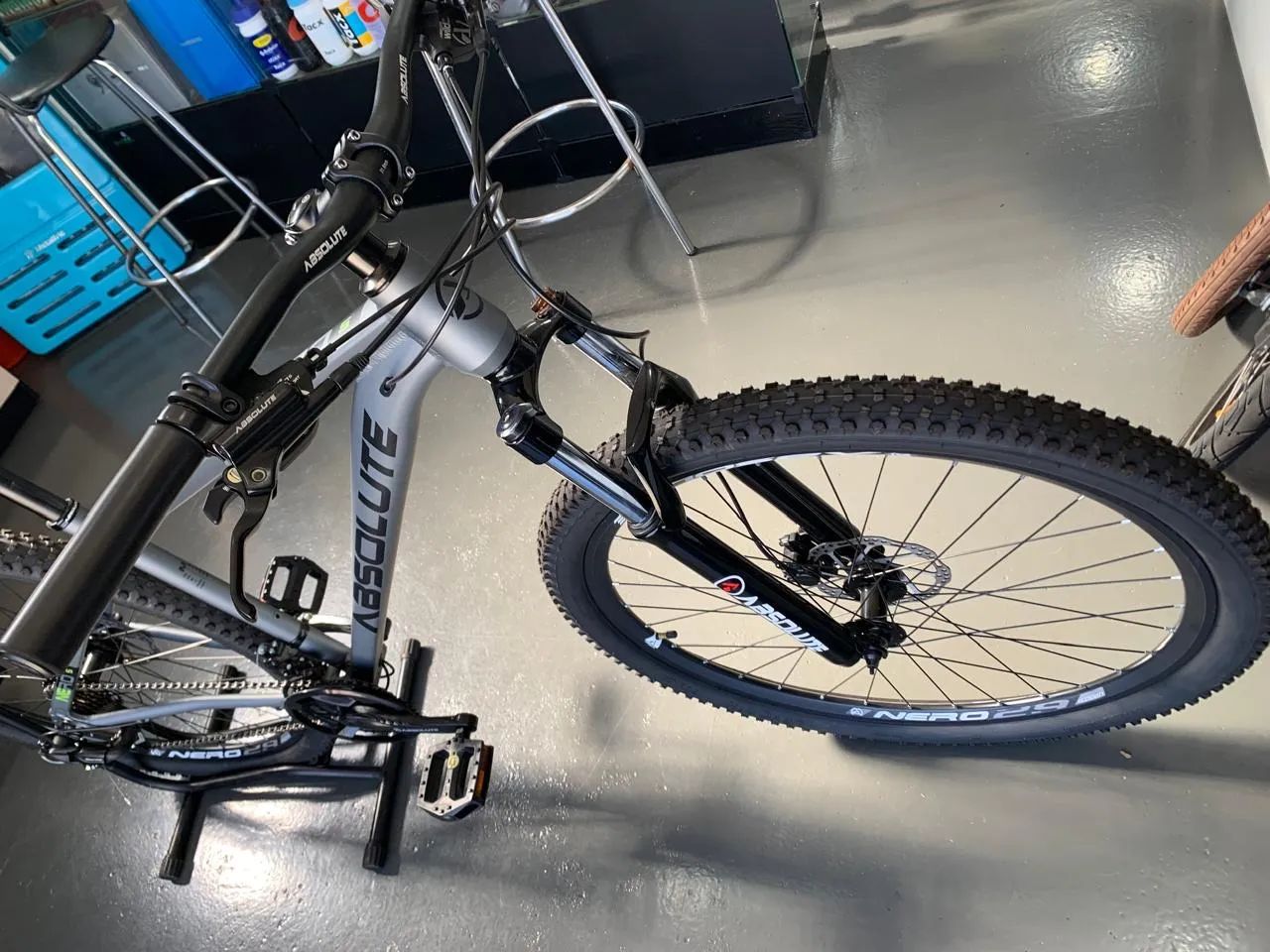 Bicicleta absolute Nero 5