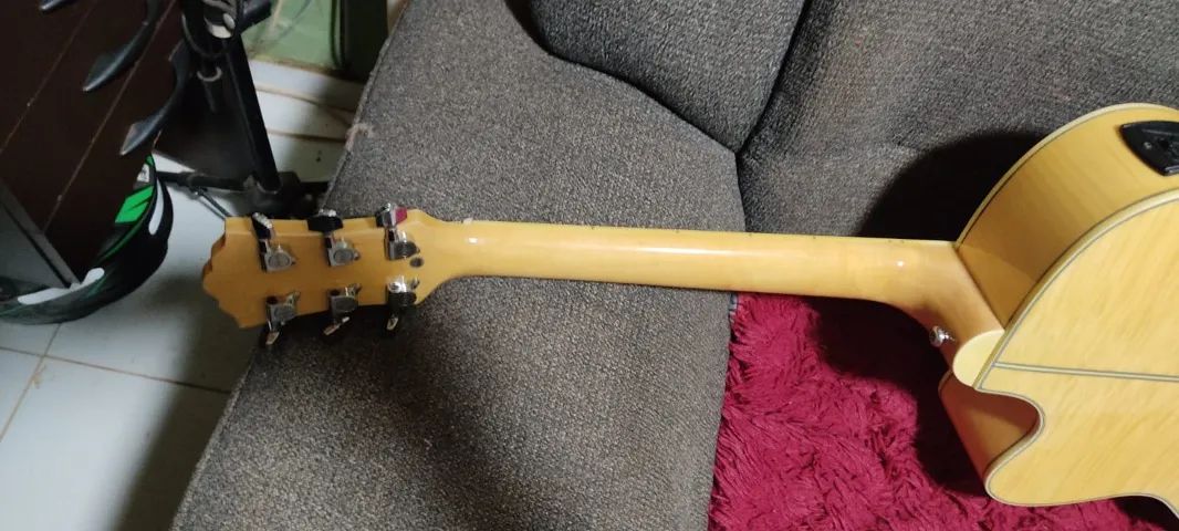 Vendo Violão Tagima Jumbo - Foto 5