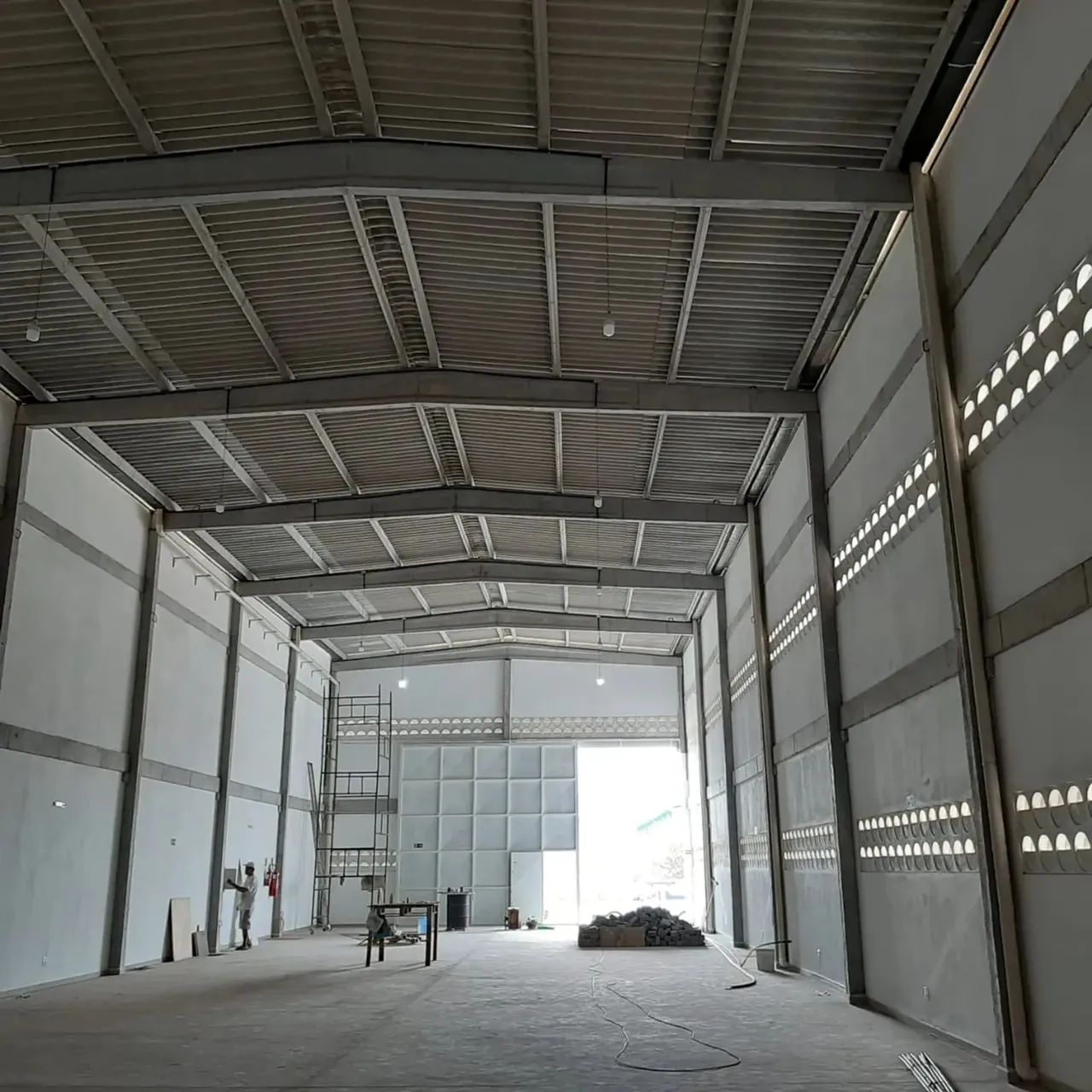 Alugo Galpão 500 metros.