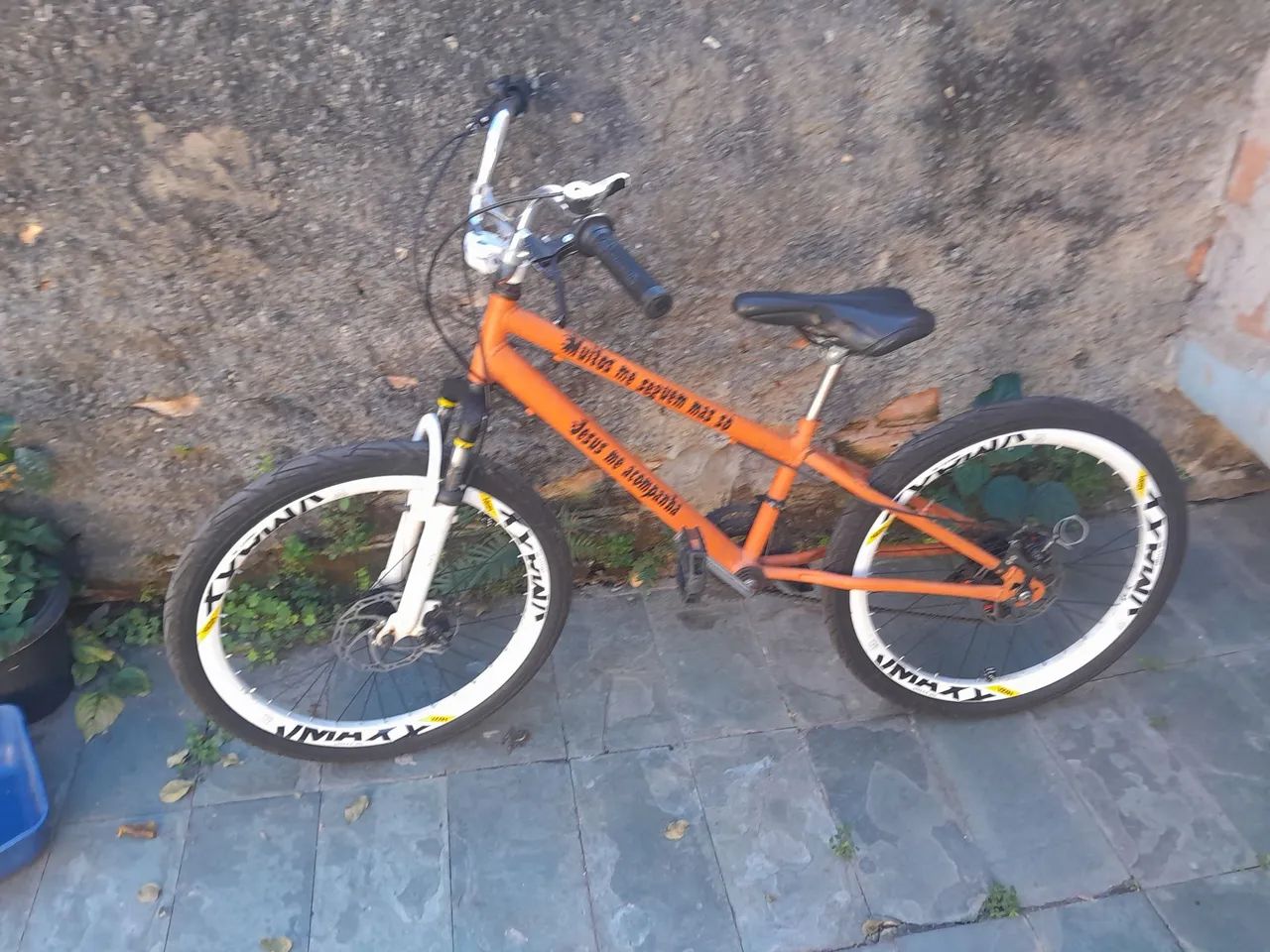 Bicicleta aro 24 com freio a disco  - Foto 4