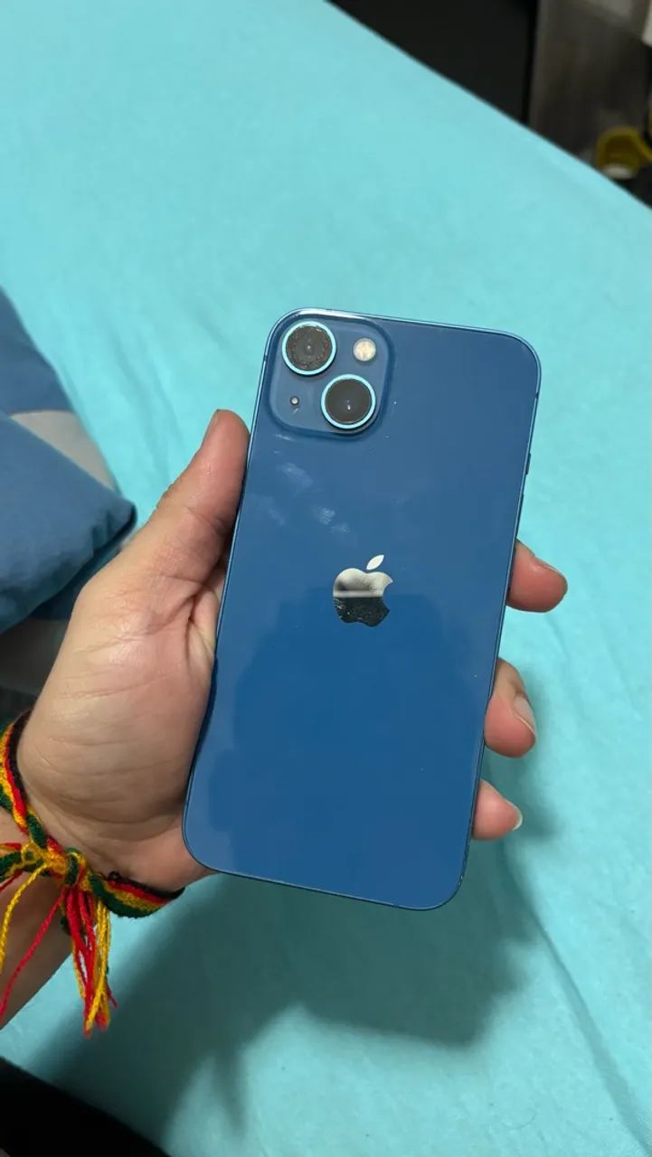 iPhone 13 azul 77% bateria  - Foto 3