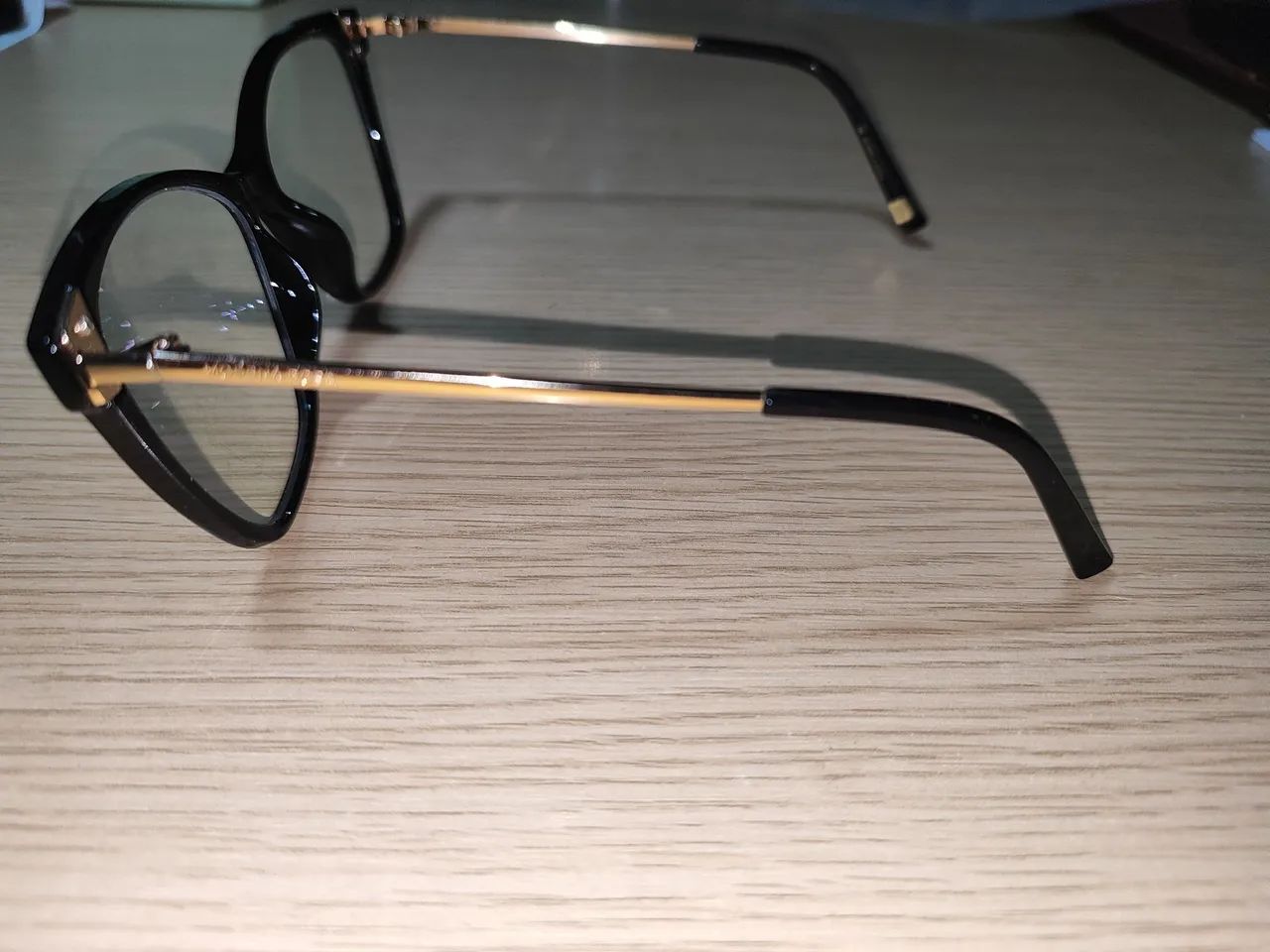 Óculos  -  Morena Rosa - preto e dourado  - Foto 3