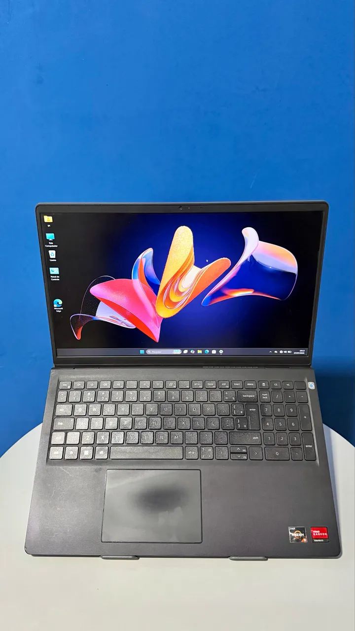 Notebook Dell Vostro - Ryzen 5 8Gb SSD 256Gb | Aceito cartão