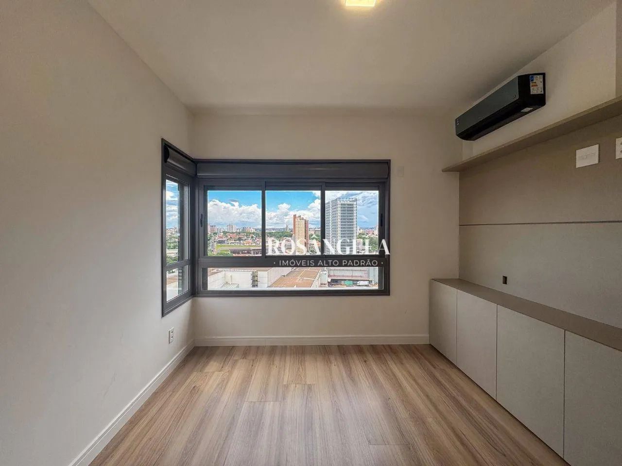 Apartamento de 197 m² com 3 suítes à venda no Holt Place - Foto 2