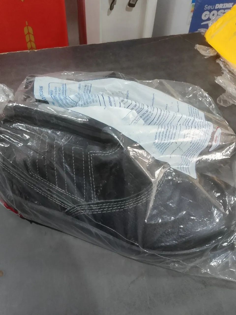 Vende-se bota