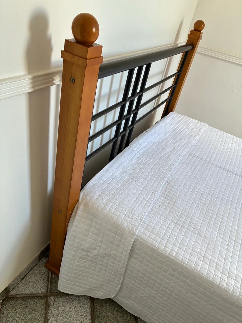 CAMA CASAL VINTAGE - MADEIRA E FERRO - Foto 5