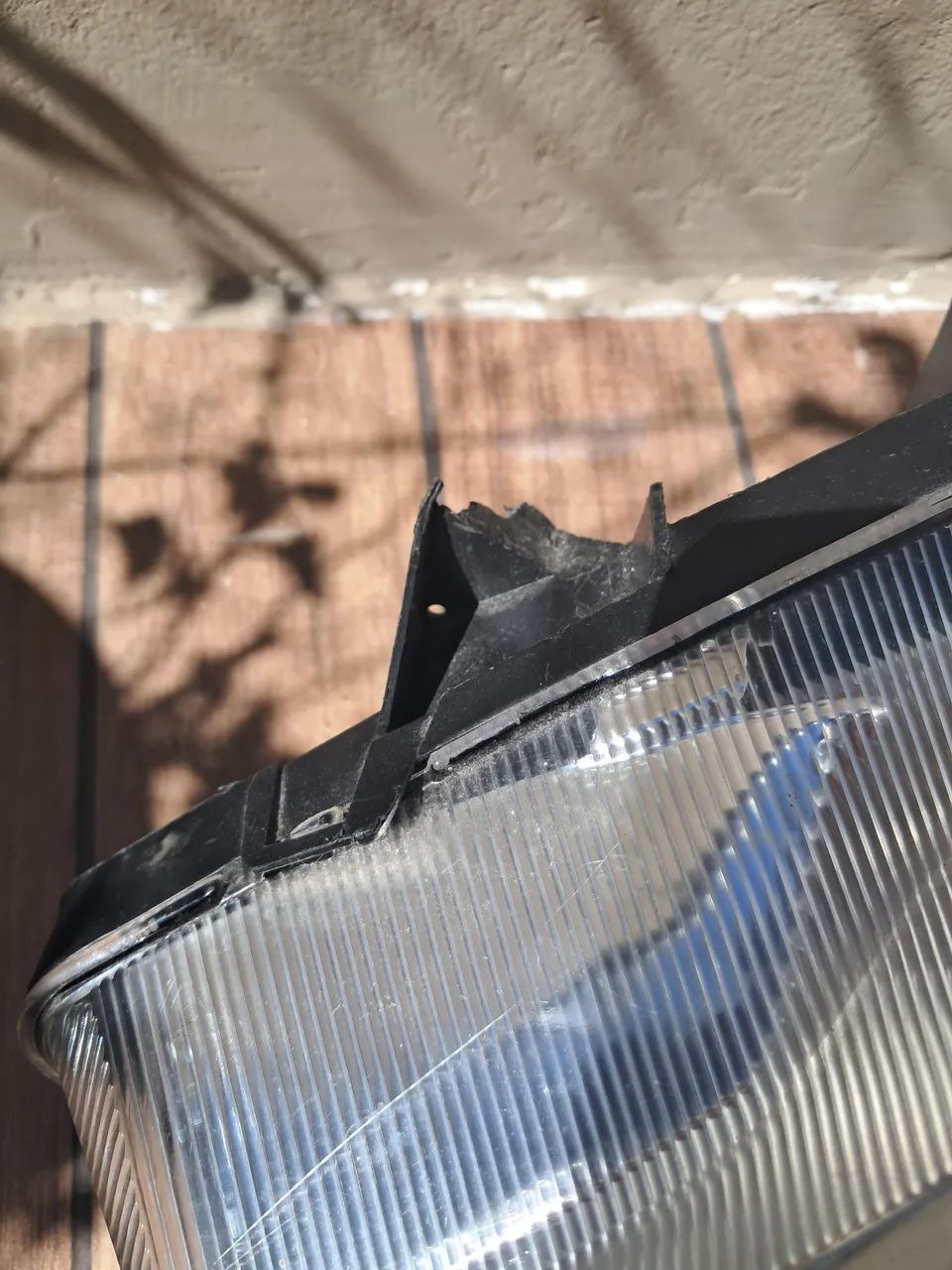 Farol esquerdo Renault Megane marca DEPO  - Foto 4