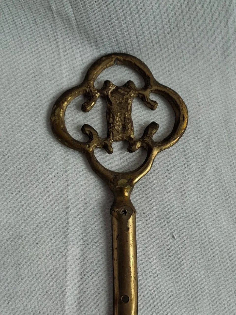 Chave decorativa de latão  - Foto 2