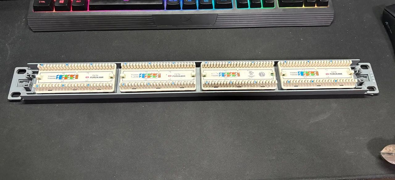 KIT COM 2 PATCH PANELS FURUKAWA ? CAT 5e + CAT 6 - Foto 5