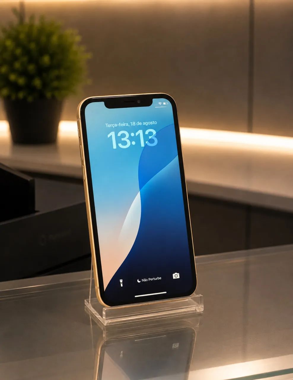 iPhone XR 256GB na traseira do IPhone 14 - Foto 3