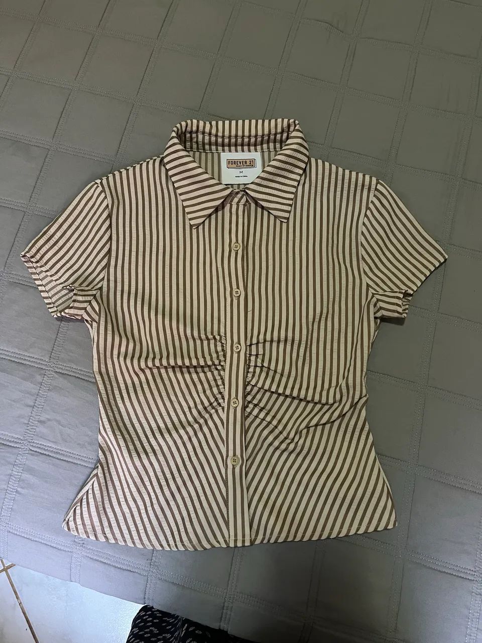 Blusa social manga curta forever 21