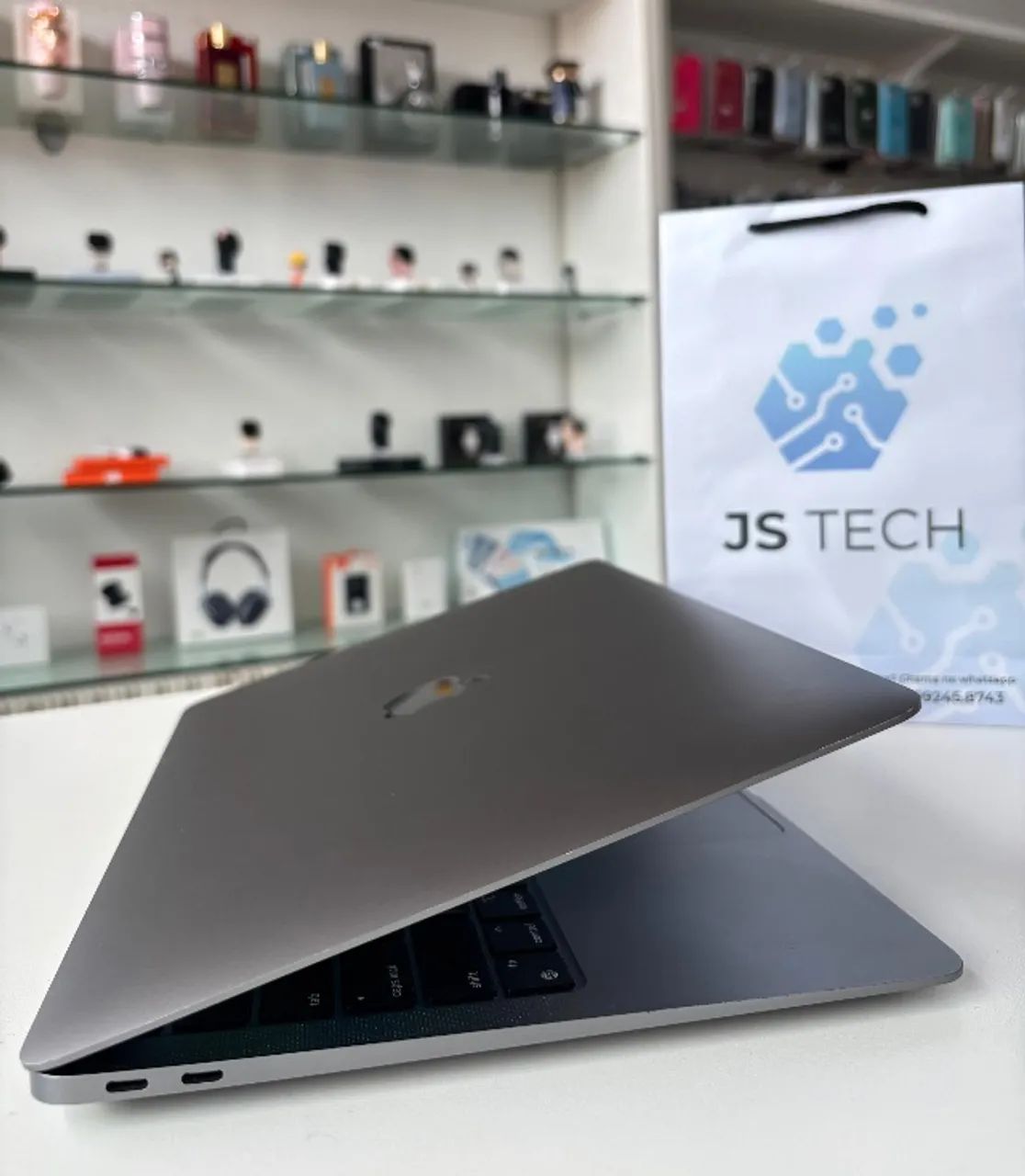 MacBook Air M1 2020 8/256Gb - Notebooks - Parque Jacaraípe, Serra