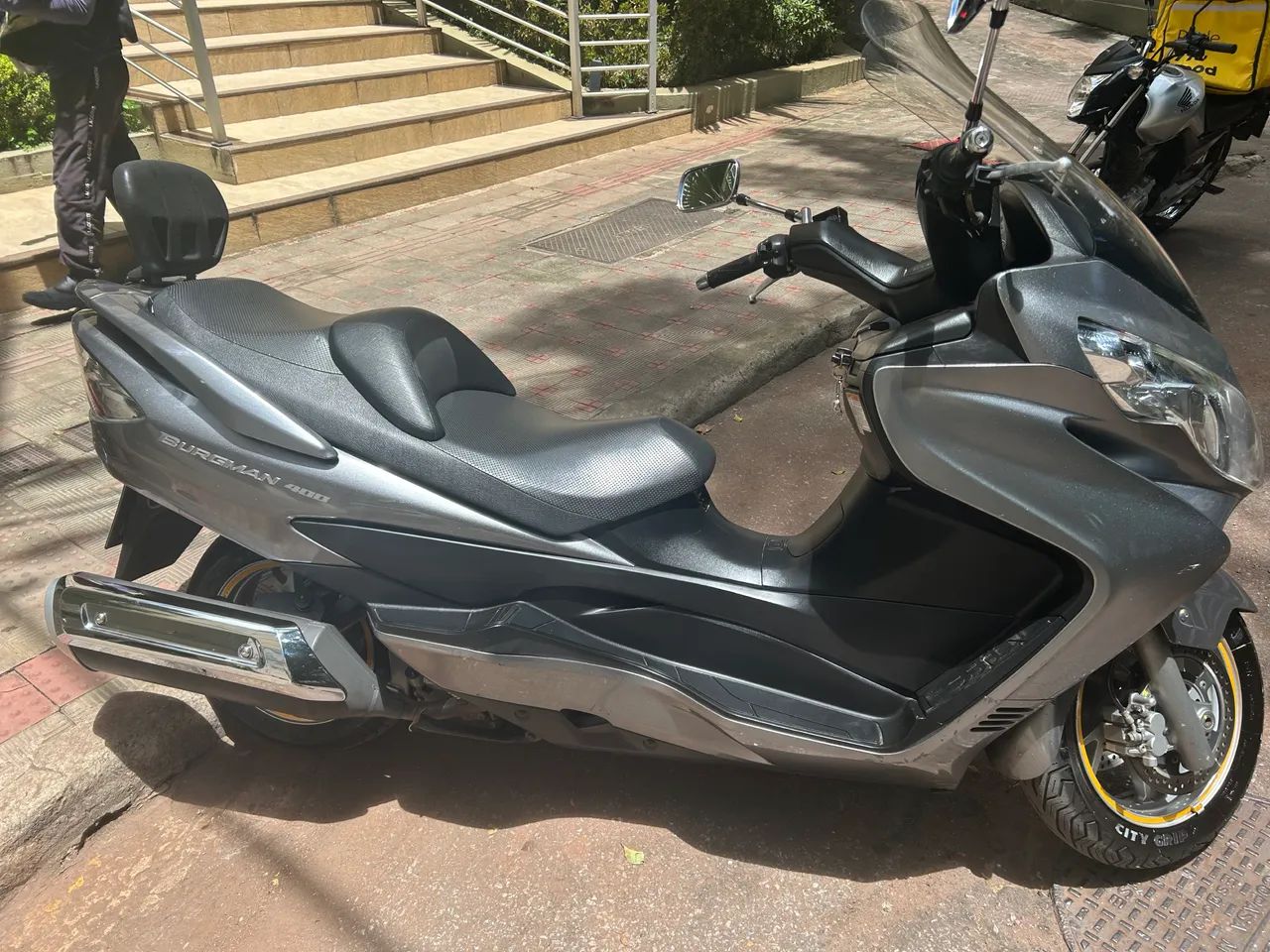 Vendo Suzuki Burgman 400 *Lindíssima* - Foto 7