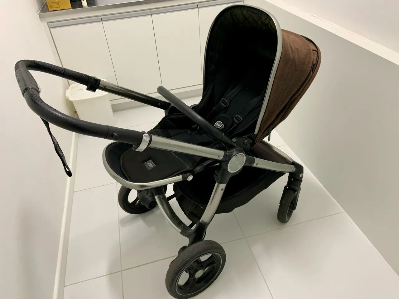 Carrinho de Bebê Mamas & Papas Ocarro