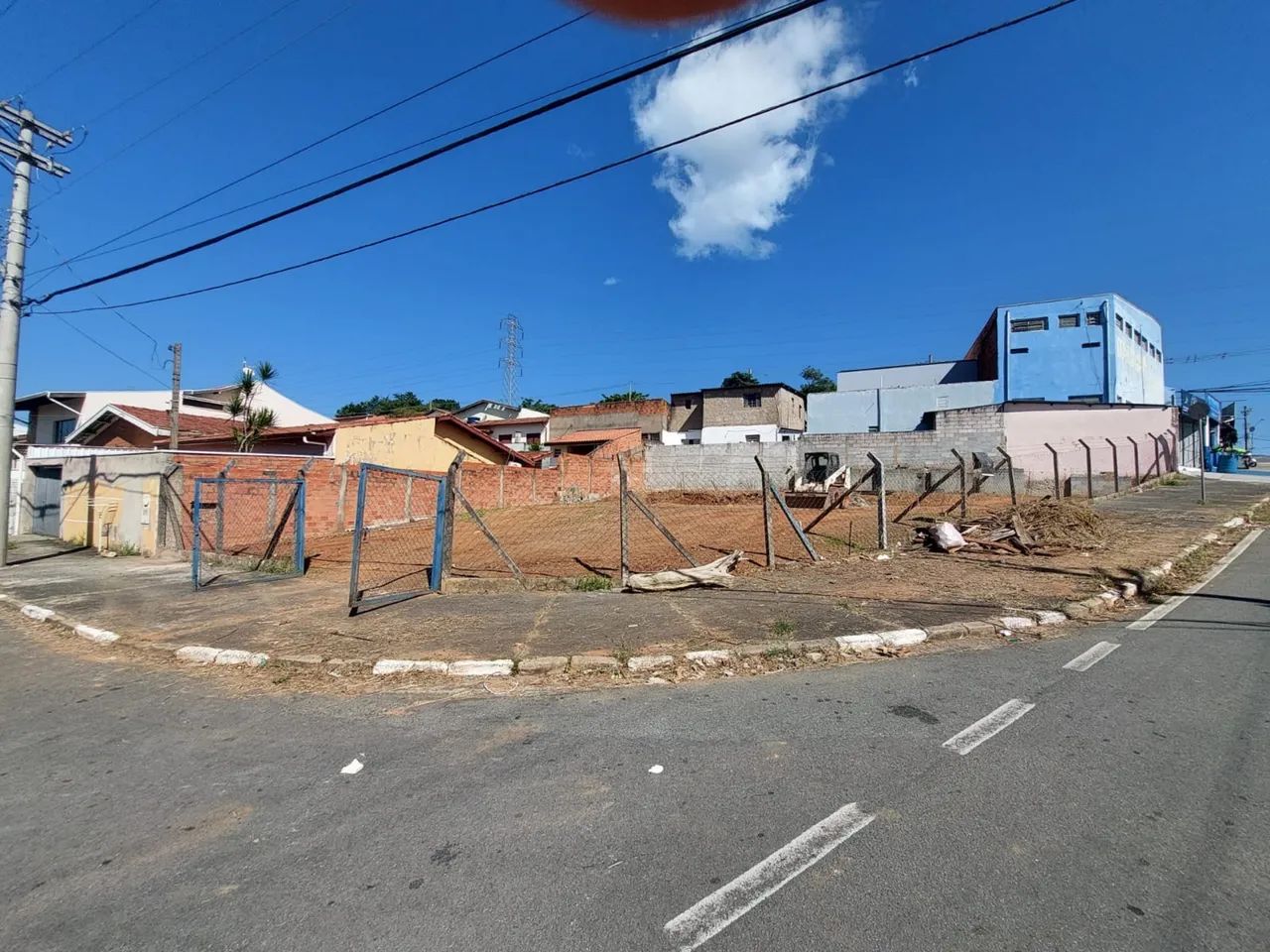 Foto - Campinas - Jardim Carlos Lourenço