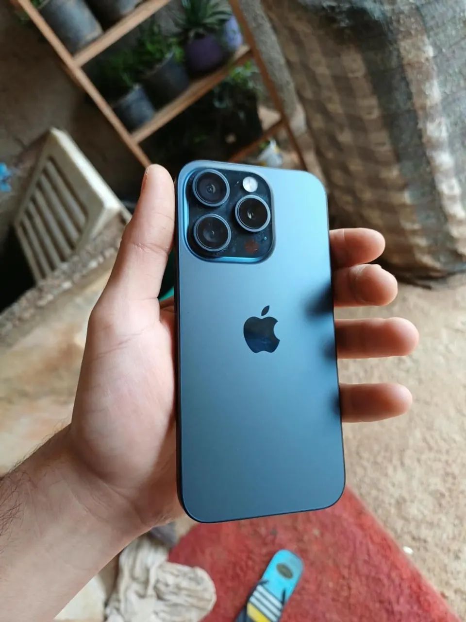 iPhone 15 pro - Foto 2