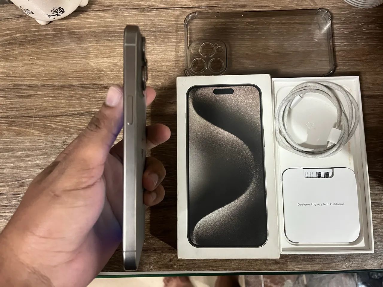 IPhone 15 Pro Max - Foto 2