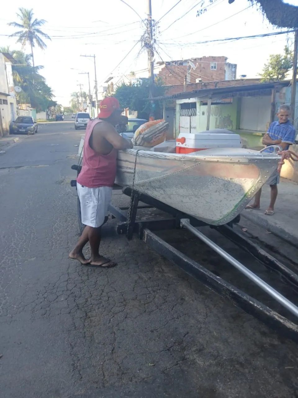 Lancha de alumínio com 2 motores e reboque - Foto 3