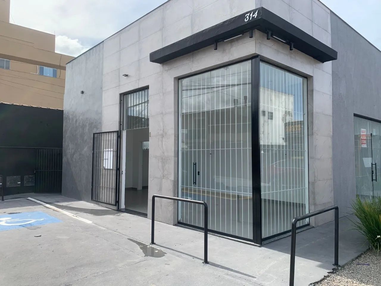 Sala Comercial Térrea - 40m² - Praia João Rosa - Biguaçu/SC