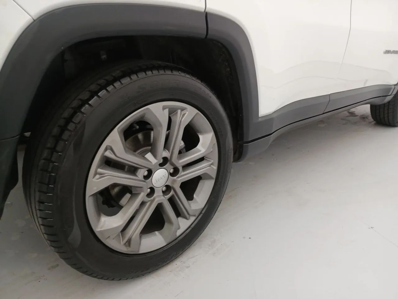 Jeep Compass LONG. T270 1.3 TB 4x2 Flex Aut., foto 14 de 18