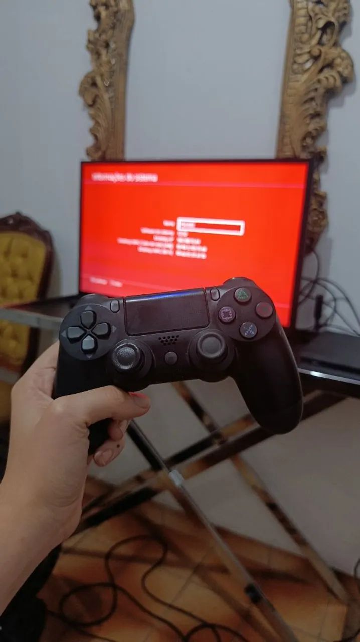 PS4 completo + 3 controles e jogos