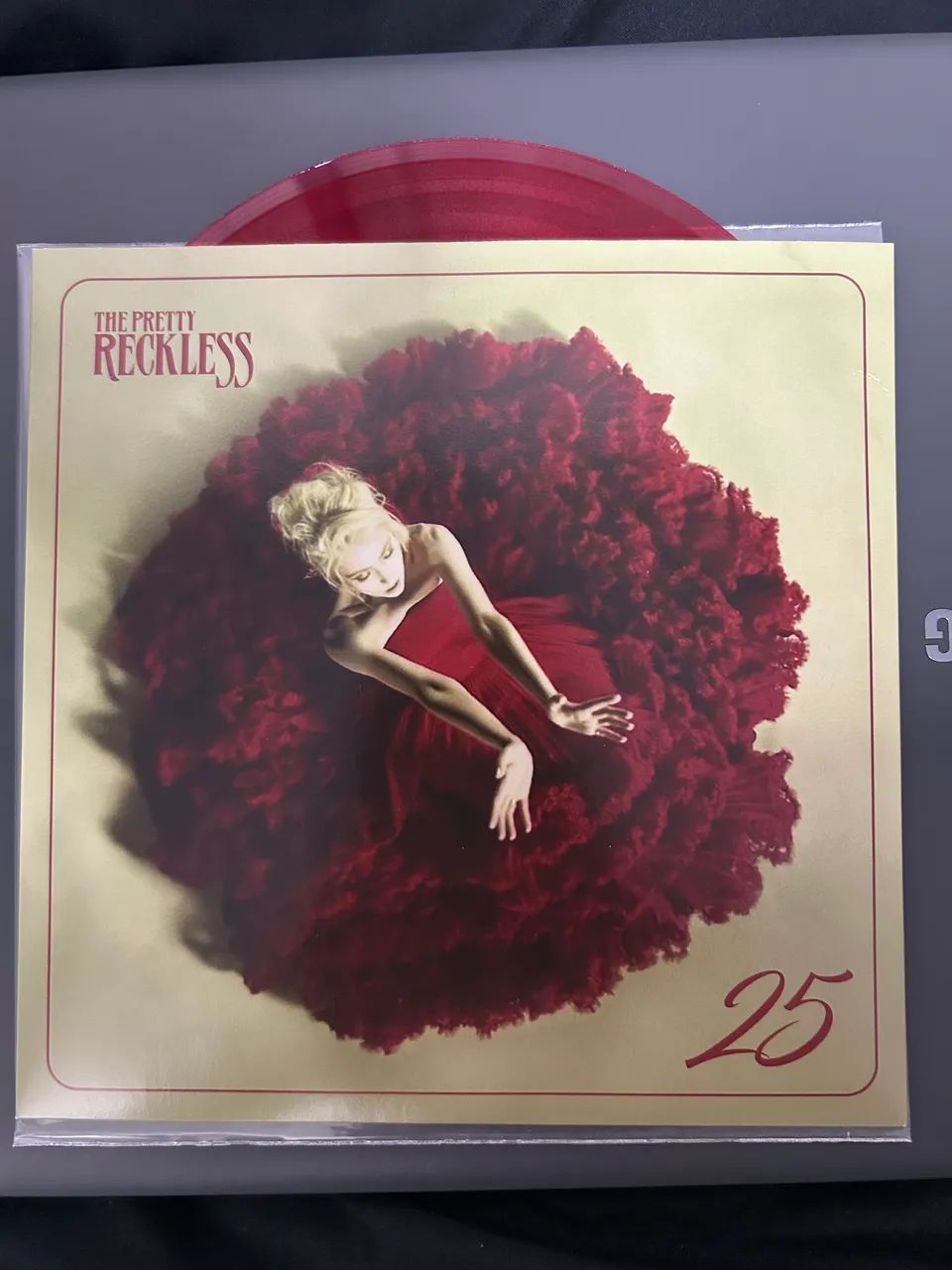 The pretty reckless vinil single - 3 vinis  - Foto 3